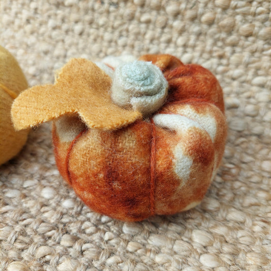Wool Pumpkin